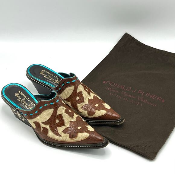 Donald J Pliner Western Couture Leather Canvas Mules with Turquoise Detail 5.5 - Picture 1 of 7